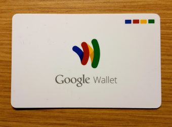 Google to offer personal “smart checking” bank accounts