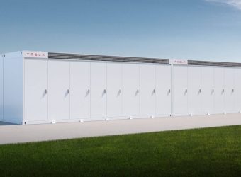 Energie  : une batterie clé en main pour les réseaux électriques, par Tesla